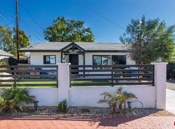 14682 Cobalt St, Sylmar, CA 91342