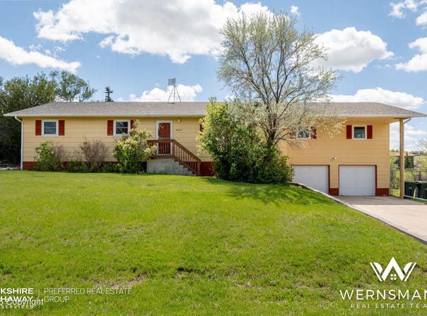 4111 Hidden Valley Rd -, Gillette, WY 82718