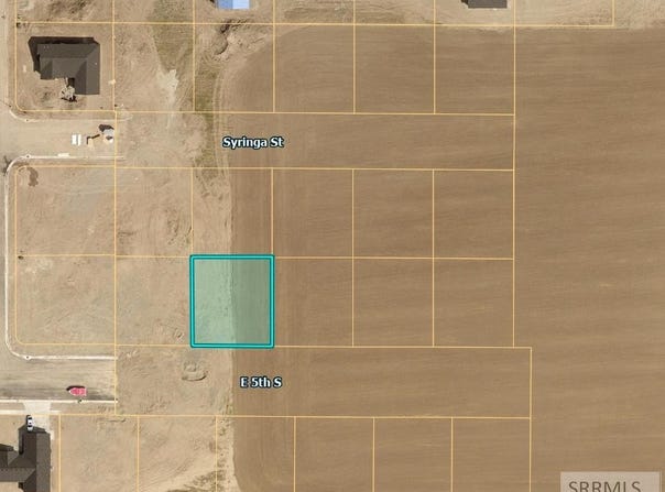 337 E 5th S, Sugar City, ID 83448