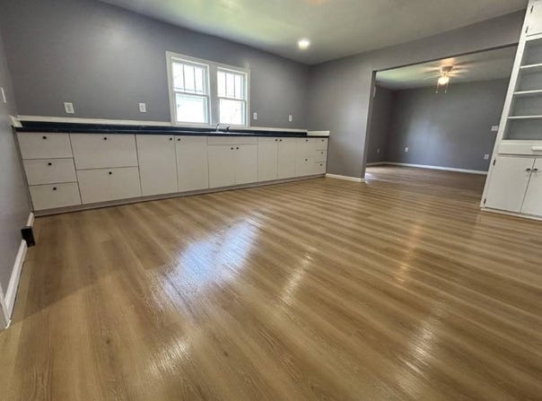 815 N Laurel St, Fairfield, IL 62837
