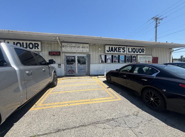 2019 S BUSINESS Drive, SHEBOYGAN, WI 53081-5767
