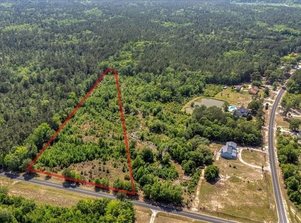 2522 Shaw Road, Manning, SC 29102