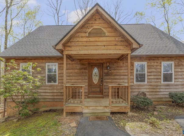 3 HAWKS PL, PALMYRA, VA 22963
