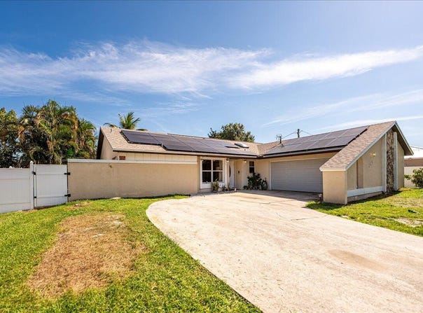 249 NW Goldcoast Avenue, Port Saint Lucie, FL 34983