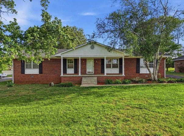 507 Meadowlawn Drive, Franklin, KY 42134
