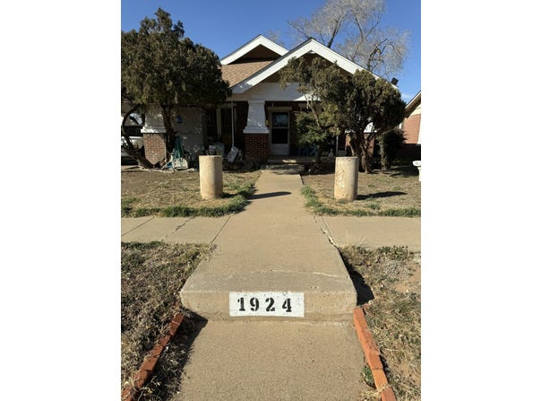 1924 14th Street, Lubbock, TX 79401
