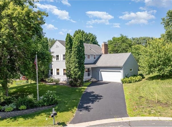3013 Bluffs Drive, Mound, MN 55364
