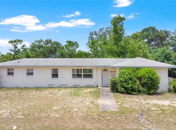2201 WASHINGTON AVENUE, EUSTIS, FL 32726