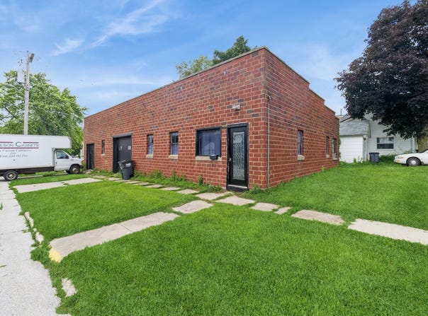 1306 11th Avenue, Eldora, IA 50627
