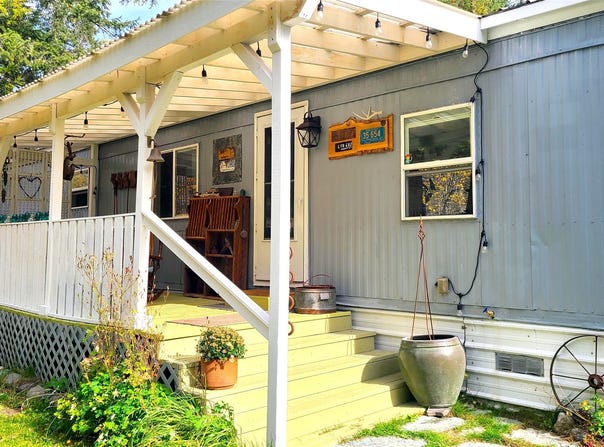 4870 US Highway 93 S, Whitefish, MT 59937