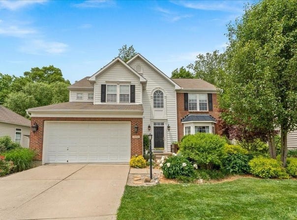 1422 Shawnee Run Drive, Maineville, OH 45039
