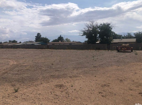 1 TENNYSON Dr S, Deming, NM 88030