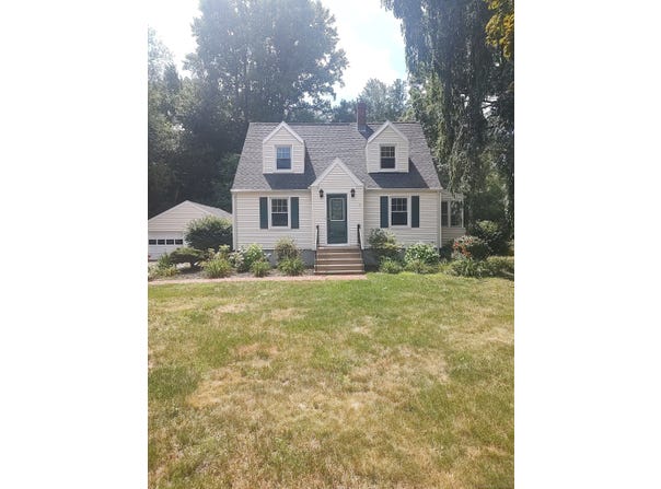 24 North Avenue, North Haven, CT 06473