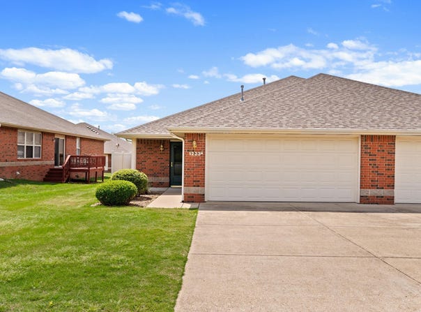 1223 WILLOWBROOK ROAD, Mountain Home, AR 72653