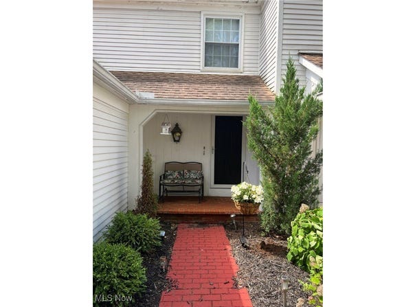 4389 Devonshire Drive, Boardman, OH 44512