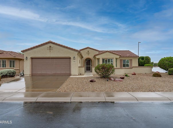 18658 N PALOMA Court, Surprise, AZ 85387