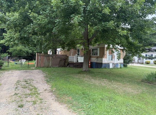 75690 Marie Drive, Lawton, MI 49065