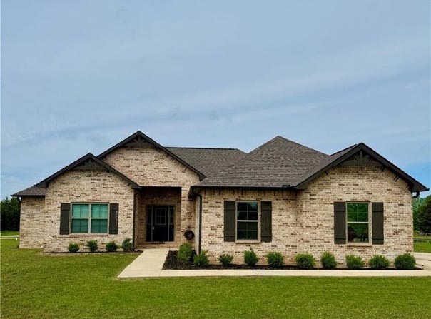 477387  E 1090  RD, Roland, OK 74954