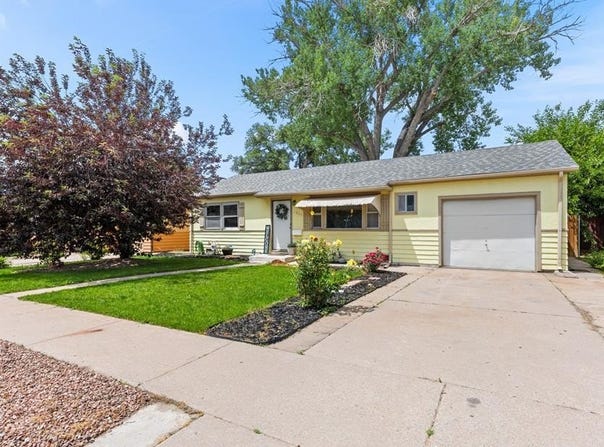 1305 Constitution Rd, Pueblo, CO 81001