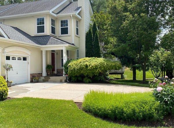 15 AUSTRINGER Court, BALTIMORE, MD 21208
