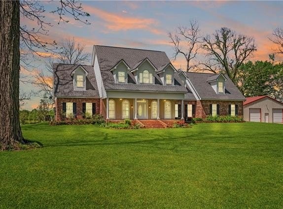 1524 PALMER CHAPEL Road, Pineville, LA 71360