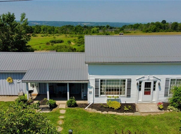 8242 Cole Road, Boston, NY 14033