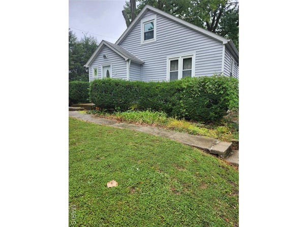 455 Graham Road, Florissant, MO 63031