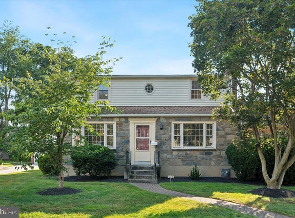 1018 CONCORD AVENUE, DREXEL HILL, PA 19026