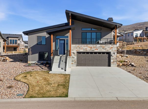 4788 E PADDLEFORD Dr, Eden, UT 84310