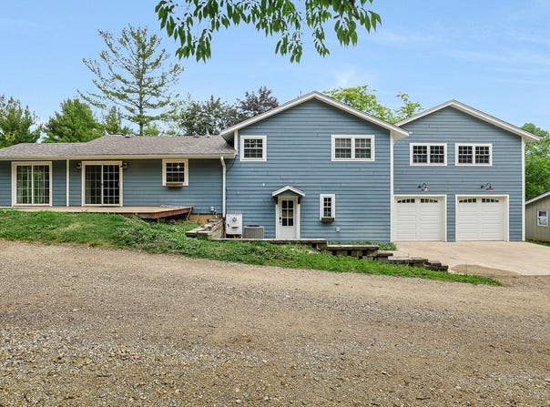 1918 Deerpass Road, Marengo, IL 60152