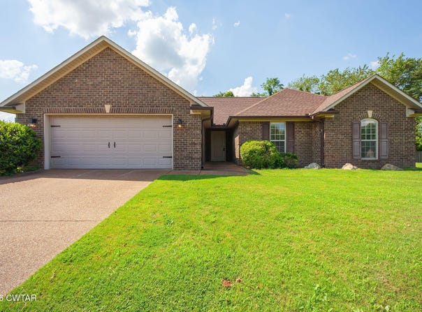 5398 Shoreline Drive, Milan, TN 38358