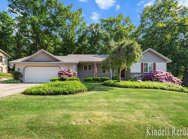 3144 Gold Dust Street NE, Belmont, MI 49306