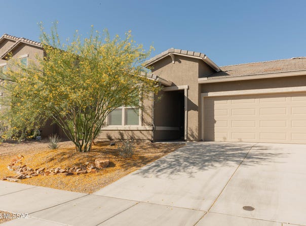 10098 S Moonlit Riverwalk Trail, Vail, AZ 85641