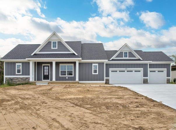 2975 Colfax Court, Douglas, MI 49406