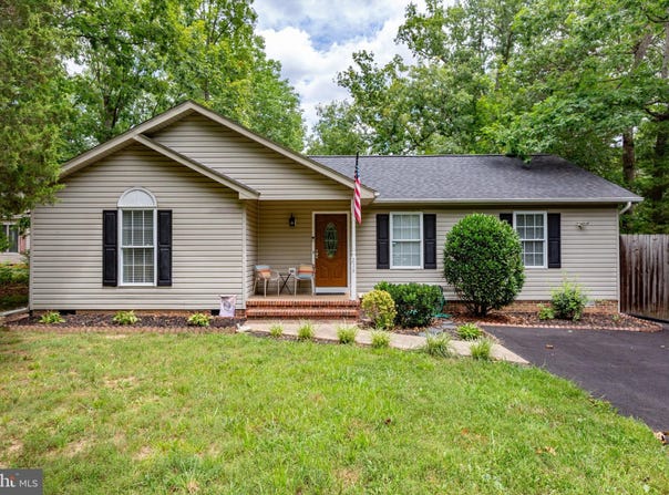 216 FAIRFAX Lane, LOCUST GROVE, VA 22508