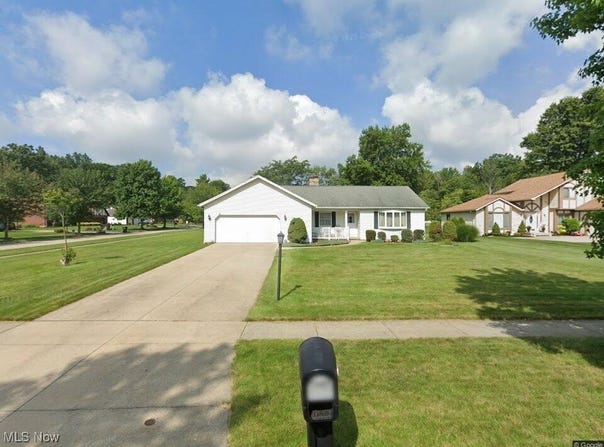 11490 Lisa Lane, North Royalton, OH 44133