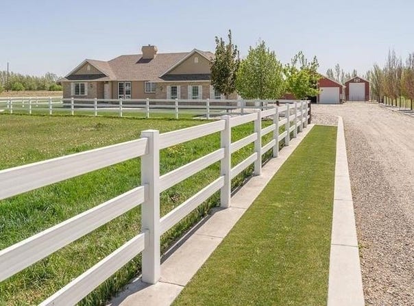 709 E 800 N, Firth, ID 83236