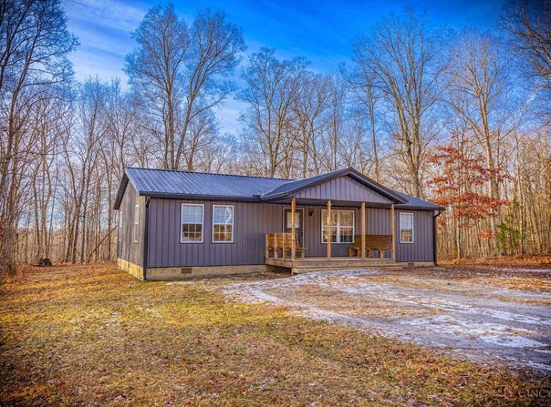 630 Dawn Lane, Peebles, OH 45660