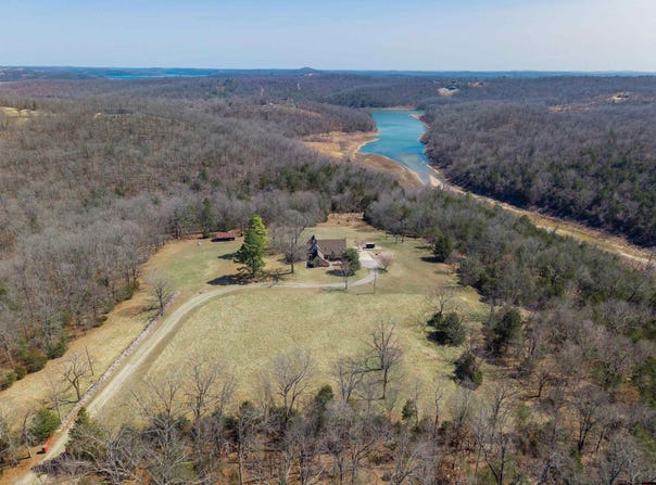 1046 SLICK ROCK ROAD, Mountain Home, AR 72653