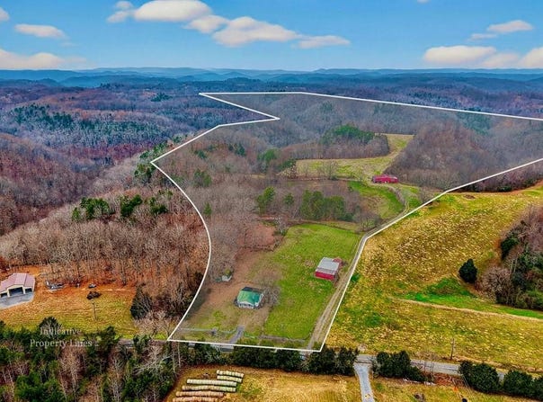 2578 Pea Ridge Rd, Liberty, NC 27095