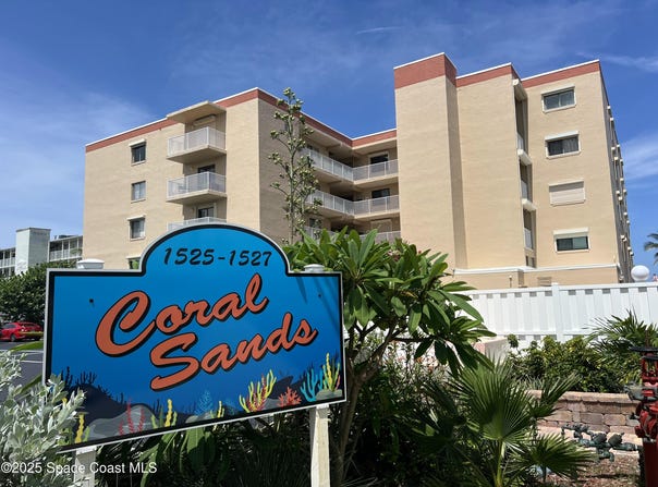 1525 S Atlantic Avenue, Cocoa Beach, FL 32931