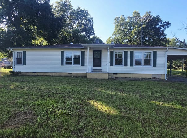 767 Concord Cades Road, Trenton, TN 38382