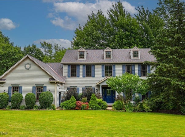 9841 Barr Road, Brecksville, OH 44141