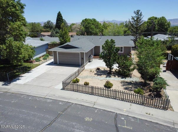 1340 Rayburn Drive, Reno, NV 89503