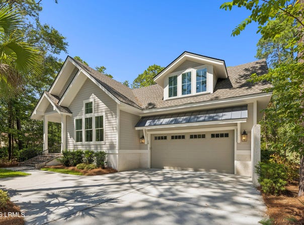 10 Fox Lane, Hilton Head Island, SC 29928
