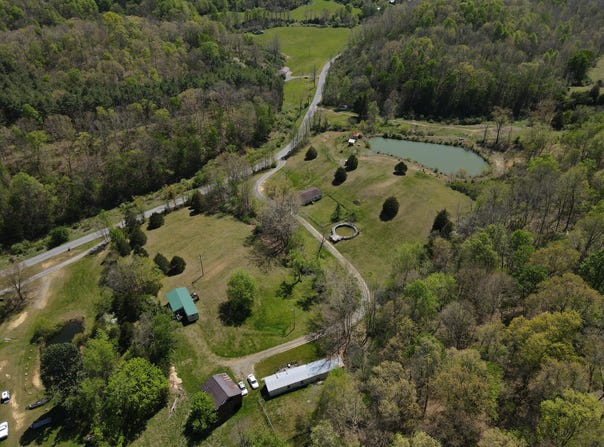 2463 Willow Bend Rd, Lindside, WV 24951