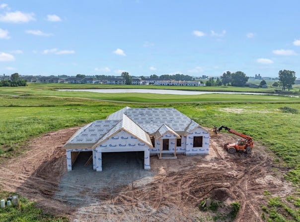 287 KERRIGAN Drive, WRIGHTSTOWN, WI 54180