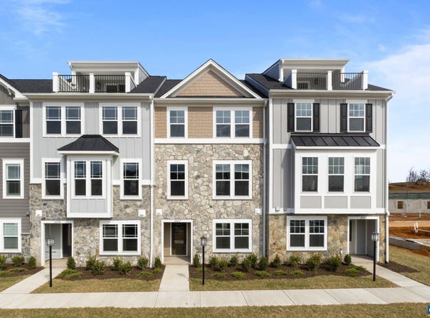 114 HILL TOP ST, CROZET, VA 22932