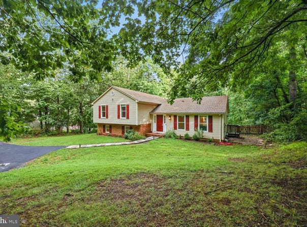 60 HIGH KNOB COURT, FRONT ROYAL, VA 22630
