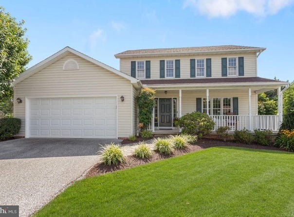 3 WHEATON DRIVE, LITTLESTOWN, PA 17340